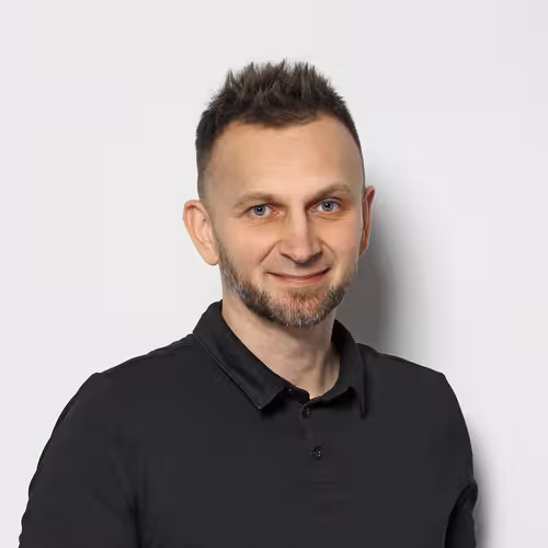 dr Tomasz Wilczewski